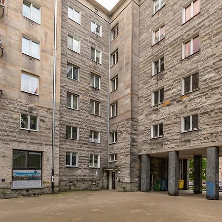 Bialobrzeska 30 By Homeprime * Warschau