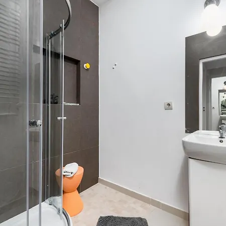 Apartment Bialobrzeska 30 By Homeprime Warsaw